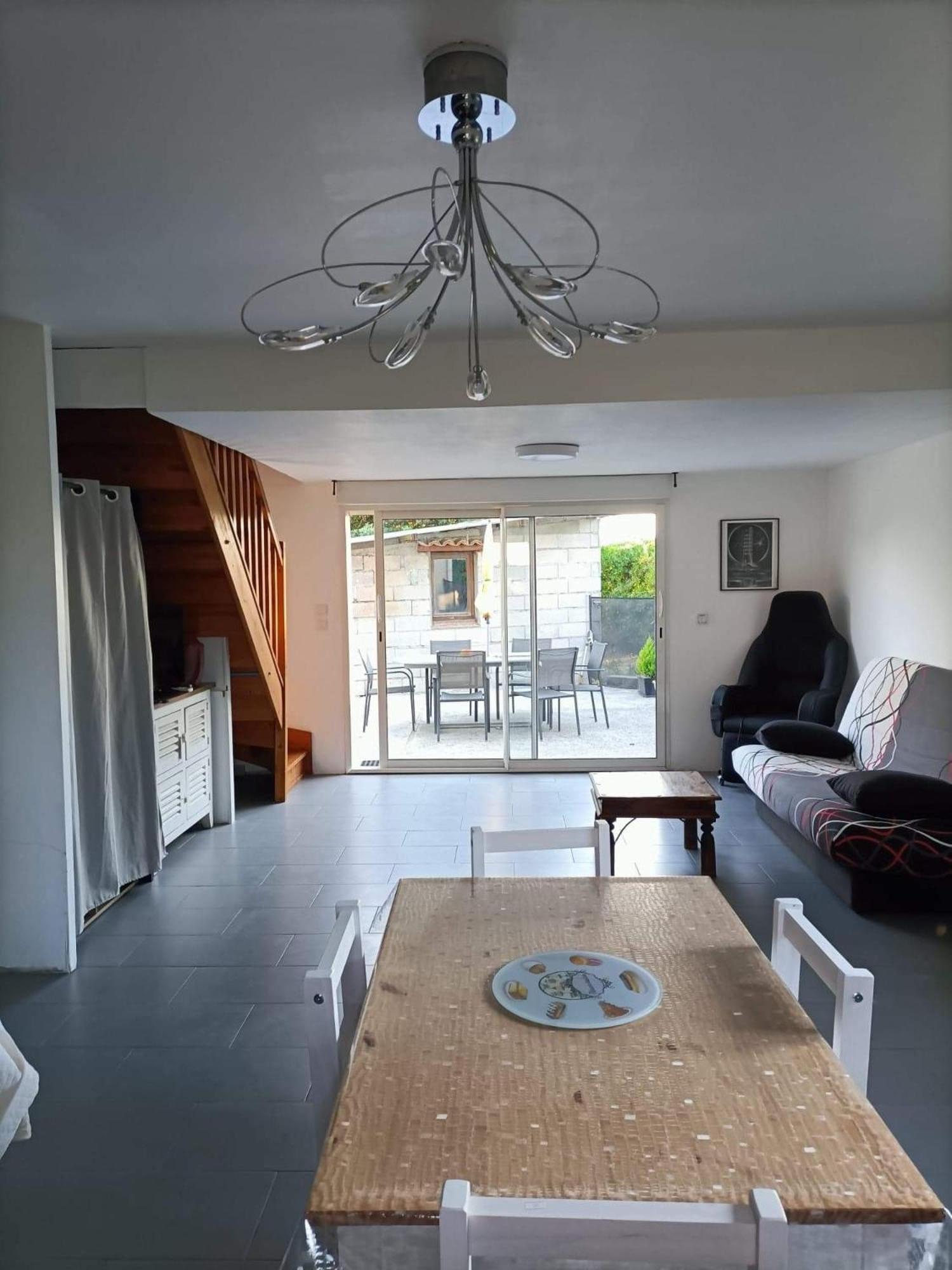 Apartmán Le 7 Servian Exteriér fotografie